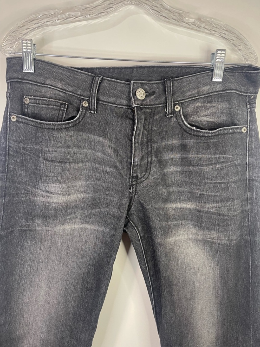 GAP Women's premium Straight Leg Jeans in Washed Charcoal - Picture 5 of 13